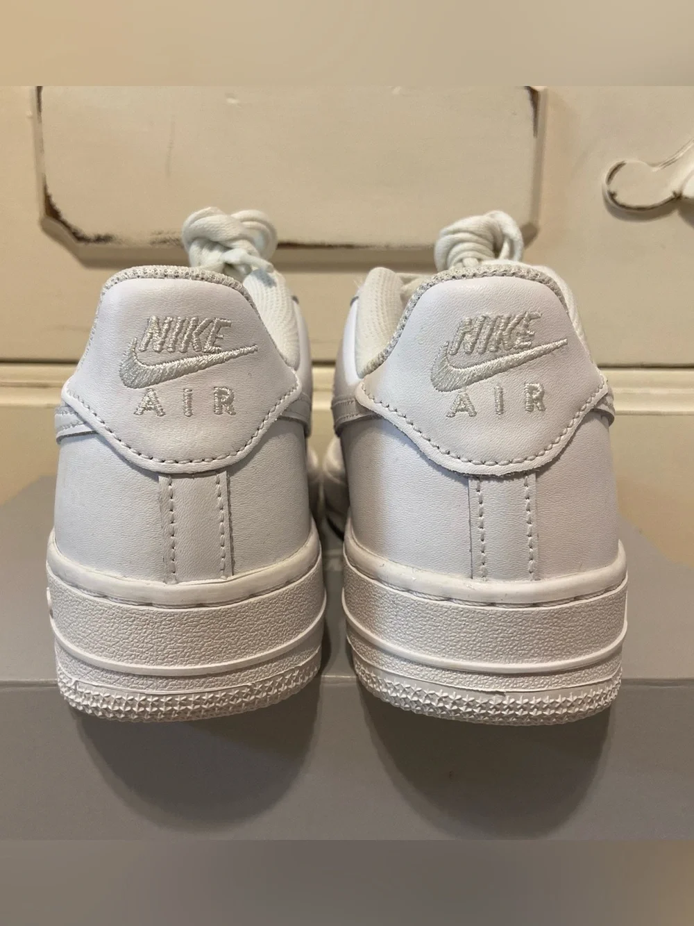 NEW Youth Boys Size 4.5 Nike Air Force 1 White